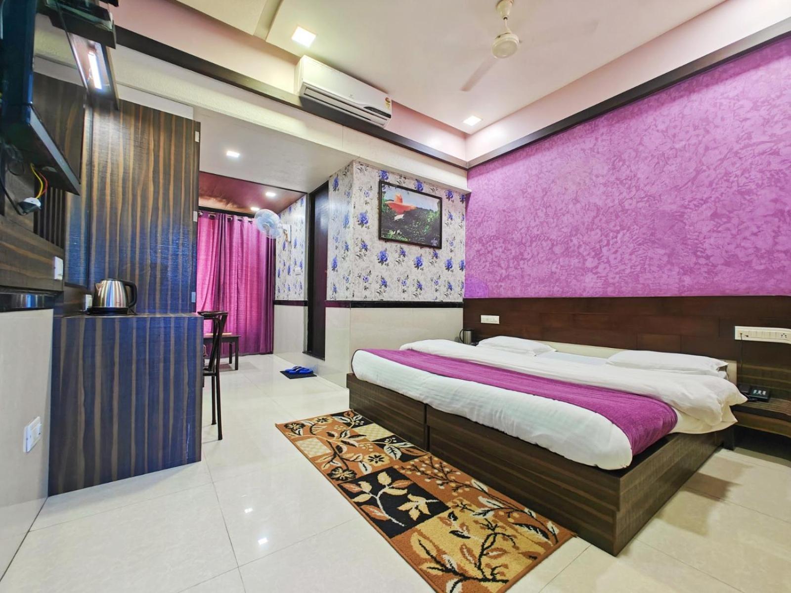 Hotel Saraswati Mount Abu Buitenkant foto